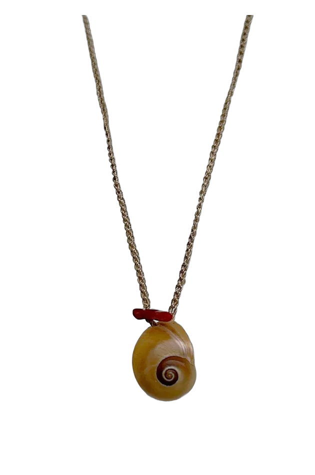 Collana con conchiglia 